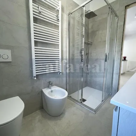 Apartment Mayflower, Terrazza Vista Mare, Clima E Posto Auto A 50 Metri Dal Mare! By Alfareal *